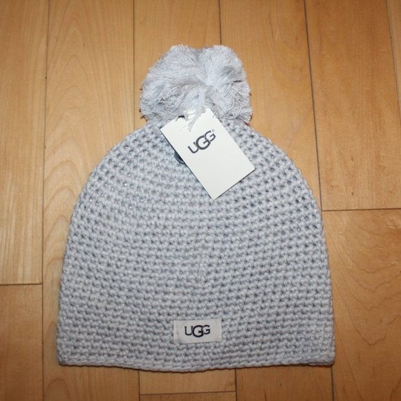 NWT UGG‎ WOMEN'S MEN'S UNISEX KNIT POM BEANIE HAT GRAY - Picture 1 of 4